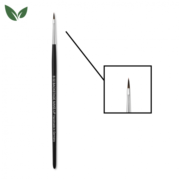 B02 - Eyeliner, Katzenzungenform